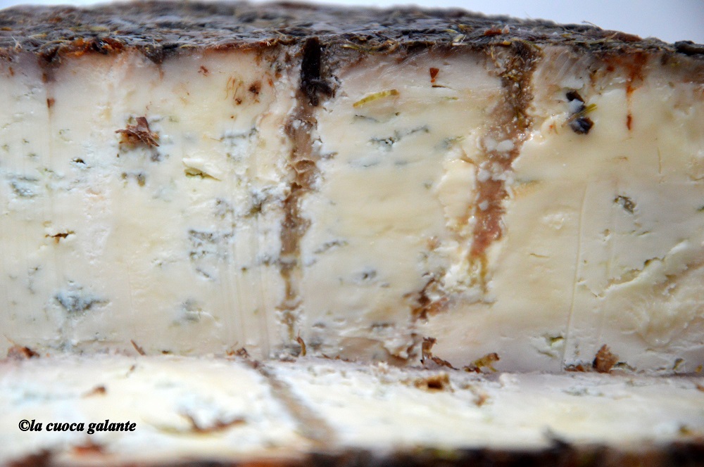 il-formaggio-blu-di-bagnoli